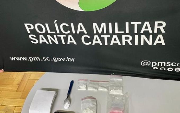 Homem é preso por tráfico e corrupção de menor em São José do Cedro