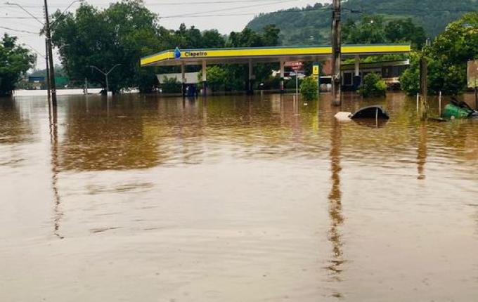 Atualização: Nível do Rio Uruguai em Itapiranga atinge 13,68 metros acima do normal