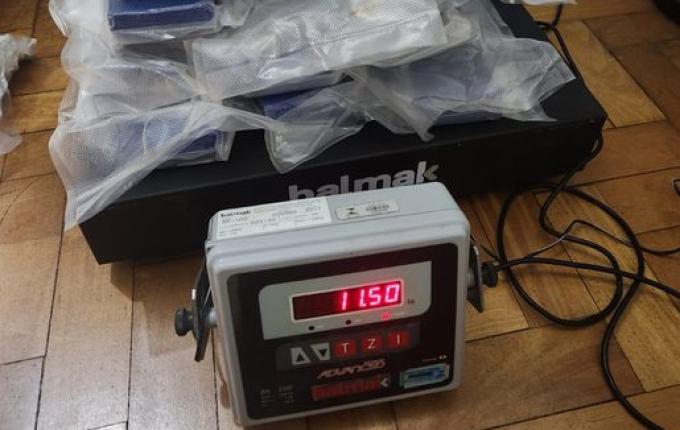 PRF flagra veículo transportando drogas em tanque de combustível na BR 163, em Guaraciaba