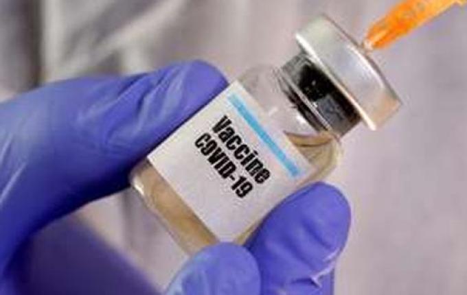 Rússia torna-se primeiro país do mundo a aprovar vacina contra Covid-19, diz Putin