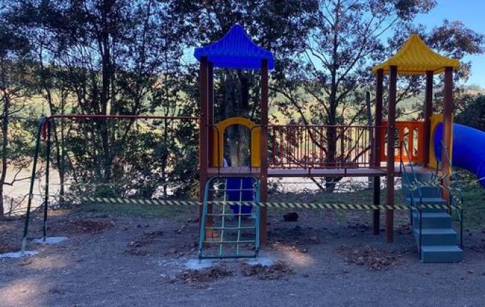Prefeitura de Itapiranga instala parque infantil e academia ao ar livre