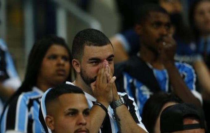 Grêmio é rebaixado pela terceira vez em sua história para Série B