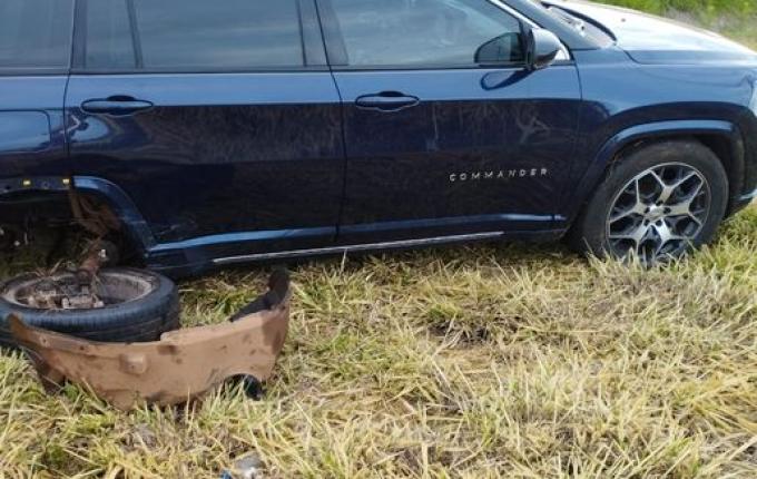 Motorista foge após batida entre dois carros na SC-163 em SMO