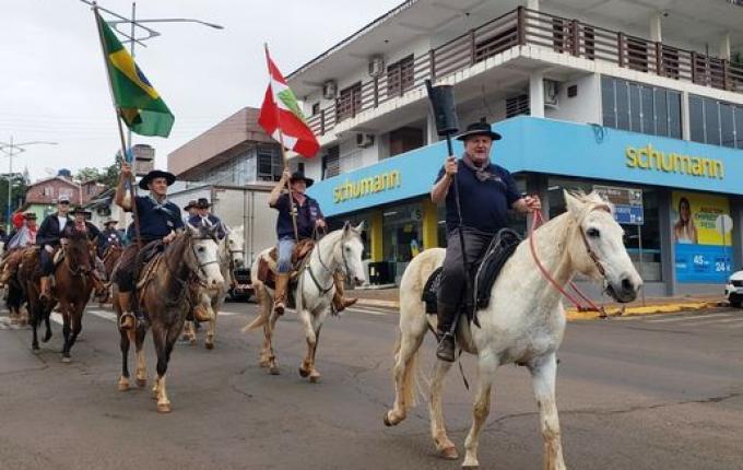 32ª Cavalgada da Integração Sul Brasileira percorre municípios da região