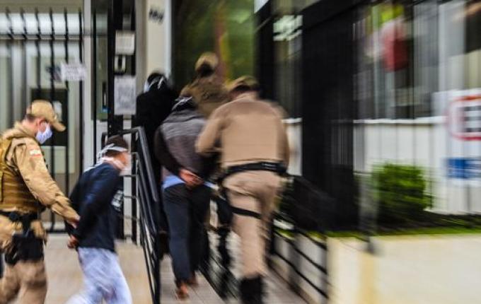 Polícia Militar prende 3 por tráfico de drogas em São Miguel do Oeste