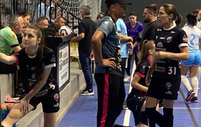 Finais do JASMO reúnem grande público no Ginásio Municipal