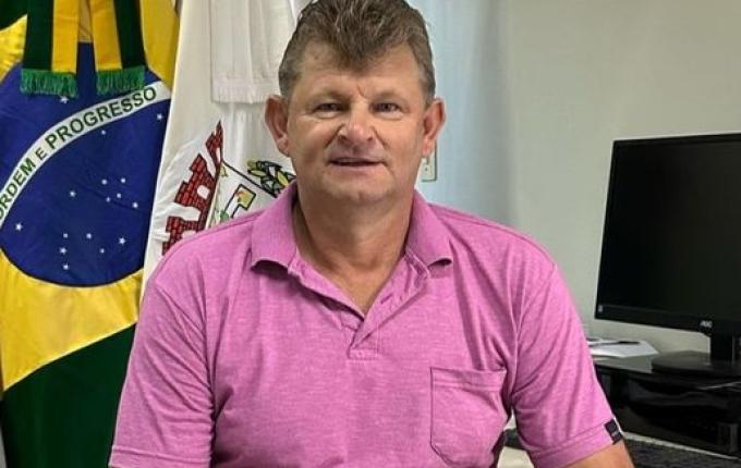 Loivo Zoz completa dois meses no cargo de prefeito em exercício de Tunápolis