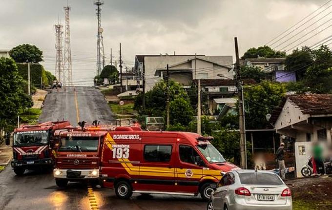 Incêndio danifica pizzaria recém inaugurada em São Miguel do Oeste