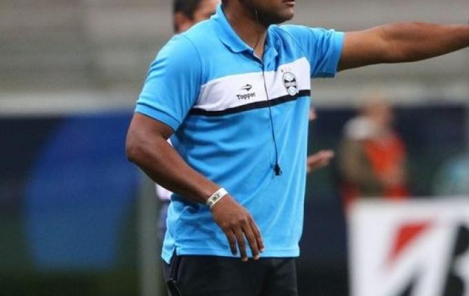 Escolha rápida no tricolor, Roger Machado é o novo técnico do Grêmio