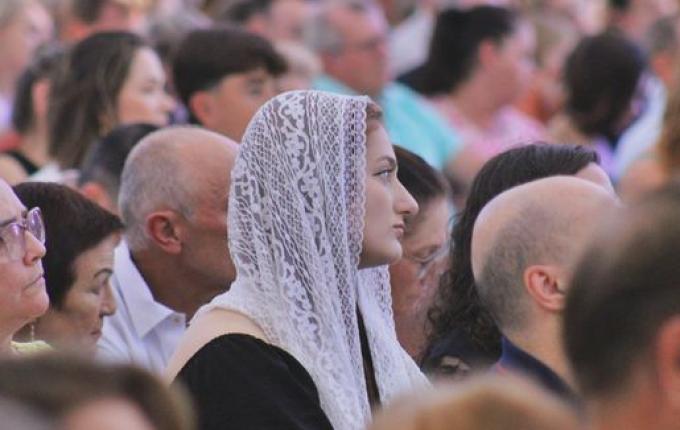 Celebração da Paixão e Morte do Senhor lota Igreja Matriz, em São Miguel do Oeste