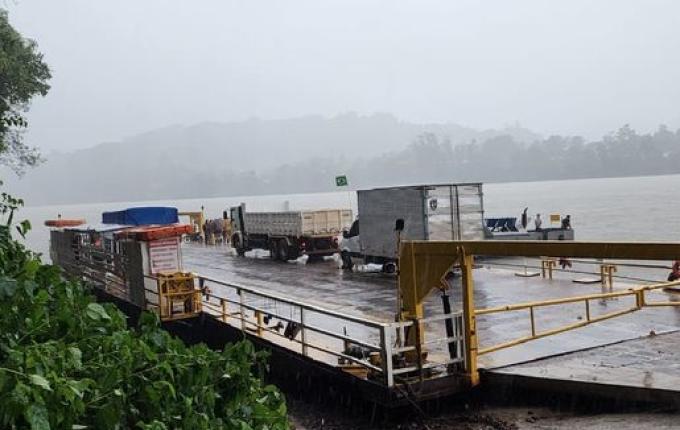 Travessia da Balsa em Itapiranga é interrompida