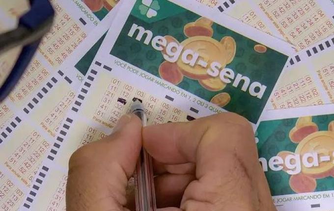 Mega-Sena sorteia neste sábado prêmio acumulado em R$ 30 milhões