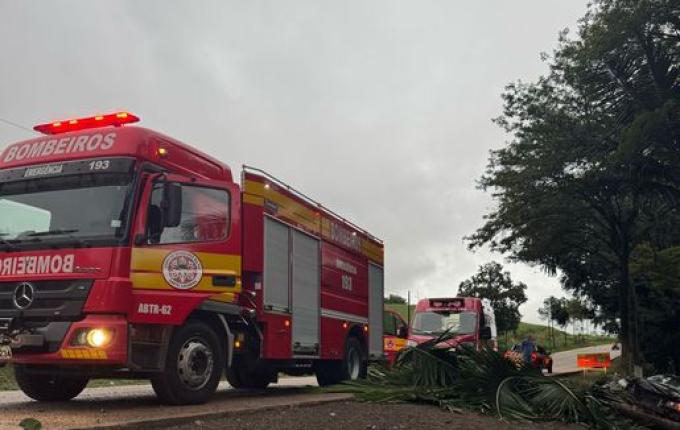 Capotamento deixa um ferido na BR-163 entre Guaraciaba e São Miguel do Oeste