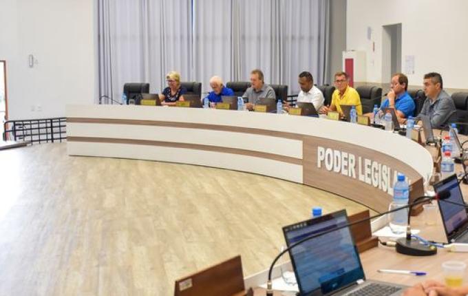 Vereadores aprovam reposição inflacionária para servidores públicos e agentes políticos