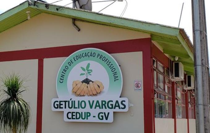 CEDUP Getúlio Vargas completa 34 anos de ensino em São Miguel do Oeste
