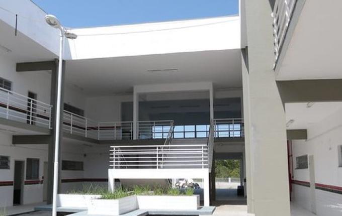 SC edita decreto da versão estadual das escolas cívico-militares