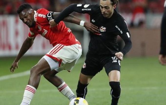 Inter empata com o Bragantino e cai para terceiro no Brasileirão