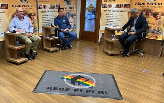 Debate entre candidatos à Prefeitura de Paraíso começa na Rádio Peperi