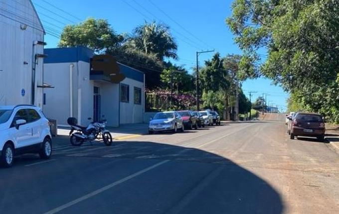 Homem vai parar no hospital após acidente de trabalho em SMOeste