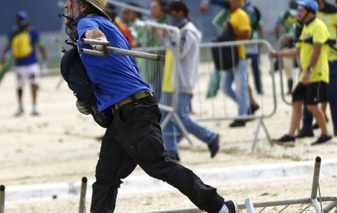 Supremo Tribunal Federal nega liberdade a presos após atos de 8 de janeiro