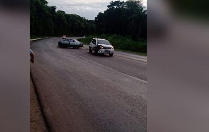 Colisão frontal na BR-282 em Pinhalzinho deixa dois feridos