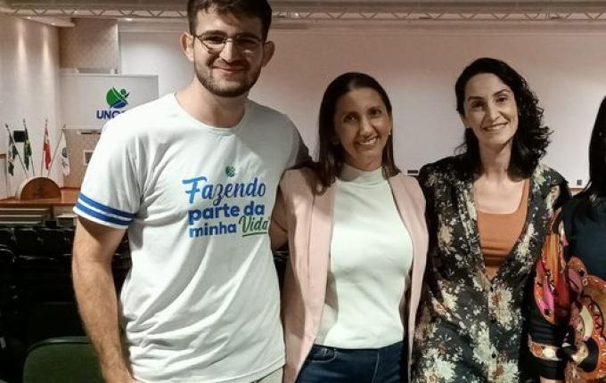 Projeto cultural leva cantigas de roda às escolas de São Miguel do Oeste com espetáculo gratuito