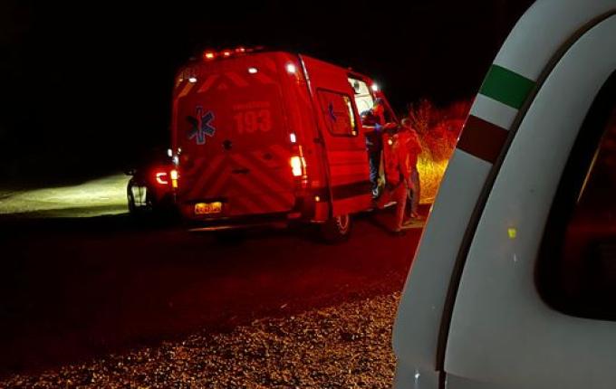 Menor é apreendido após fuga, manobras perigosas e acidente de moto no interior de Descanso