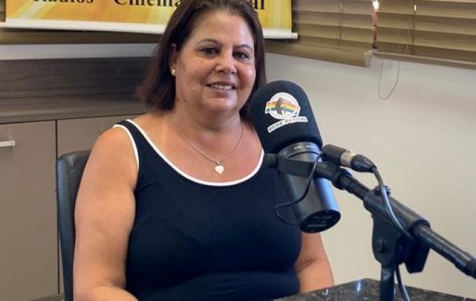 Vereadora reeleita aponta atuação fora de situação e oposição