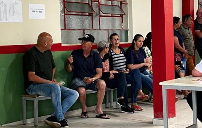 Votação em SMOeste começa tranquila neste domingo