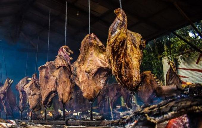 Tradicional Costelão do dia do Trabalhador será retomado em SMOeste