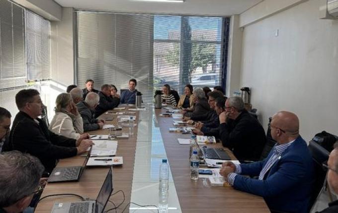 Secretários das Associações de Municípios se reúnem para tratar de temas estratégicos