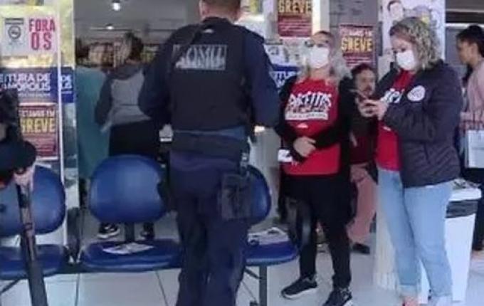 Justiça autoriza demissão e multa de R$ 200 mil por dia a grevistas