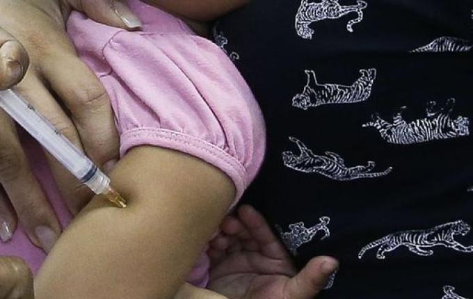 Saúde quer vacinar 400 crianças contra a poliomielite