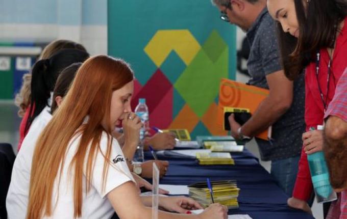 Sesc realiza ação comunitária com serviços gratuitos e celebra 78 anos em SMOeste