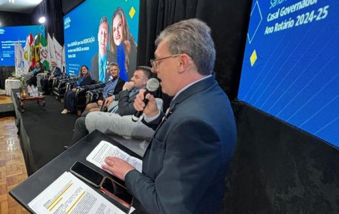 Empresário de São Miguel do Oeste toma posse como governador do Distrito 4740 do Rotary