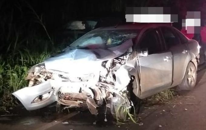 Acidente envolvendo três veículos deixa homem ferido em São João do Oeste