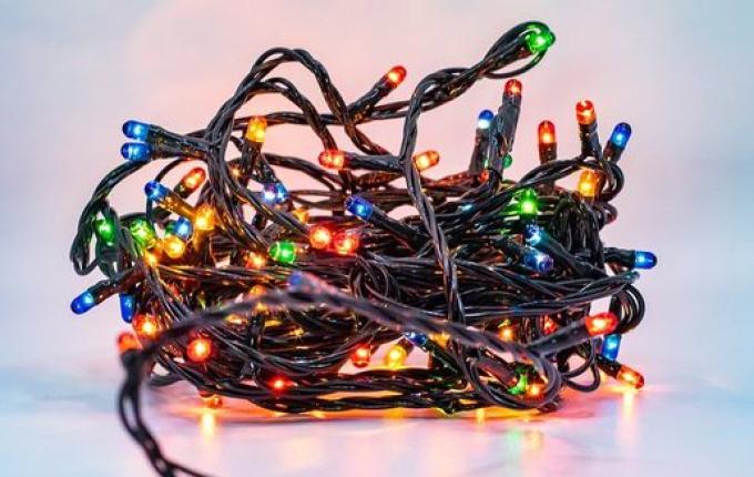 Vereadores pedem expansão da decoração de Natal para bairros da cidade