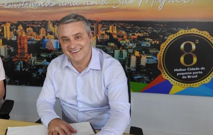 Zanardi assume prefeitura