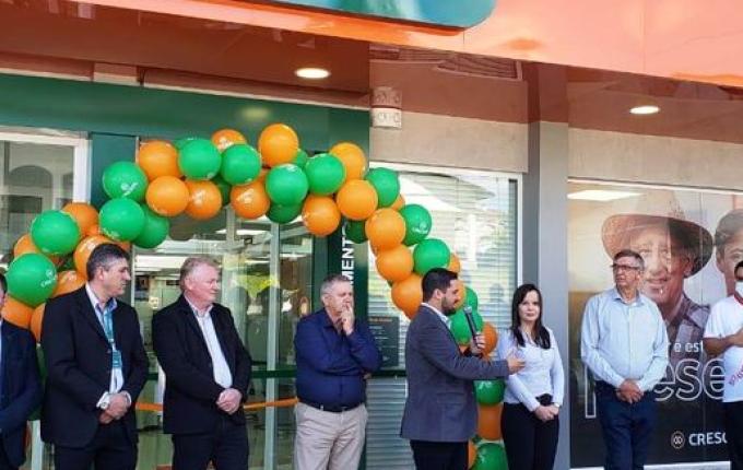 Cresol reinaugura agência em Iporã do Oeste