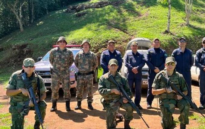 Polícia Ambiental e Marinha realizam operação na fronteira
