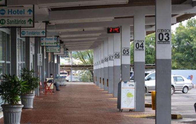 Santa Catarina faz acordo para regularizar transporte intermunicipal