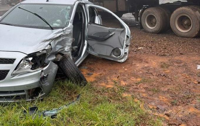 Acidente deixa três pessoas feridas na BR 163 em São José do Cedro