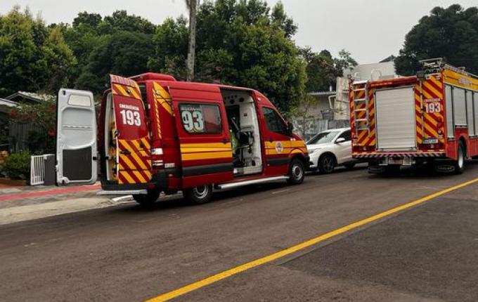 Idosa sofre ferimentos graves na cabeça ao ser agredida em SMOeste