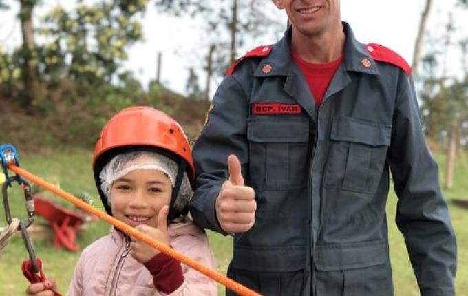 Alunos da escola do campo tem atividade diferenciada com Corpo de Bombeiros