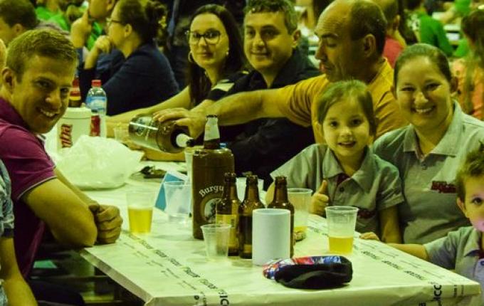 Pré-assembleia do Sicoob reúne mais de 600 pessoas em SMOeste