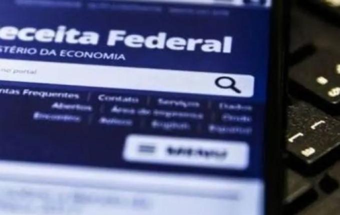 Seis em cada 10 professores de SC terão isenção do Imposto de Renda a partir de 2026