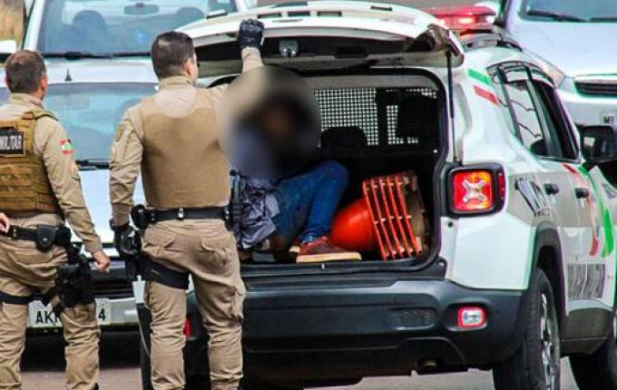 Polícia Militar prende suspeito de praticar diversos furtos em SMOeste