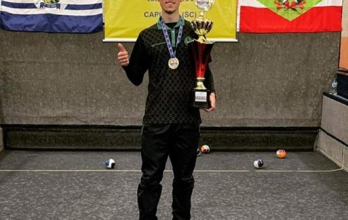 OUÇA: Morador de SMOeste conquista título estadual de Bocha