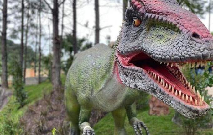 Maior parque de dinossauros do Brasil já tem data para abrir em SC