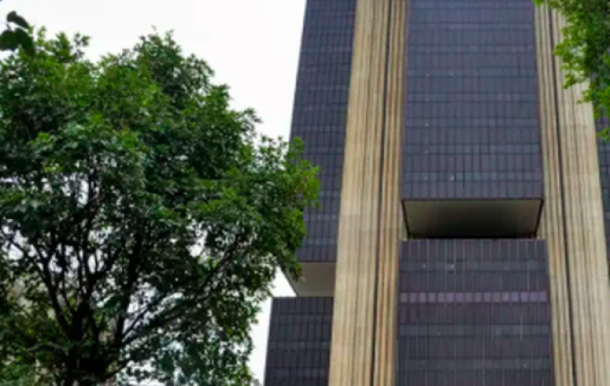 BC mantém juros básicos em 15% ao ano pela segunda vez seguida